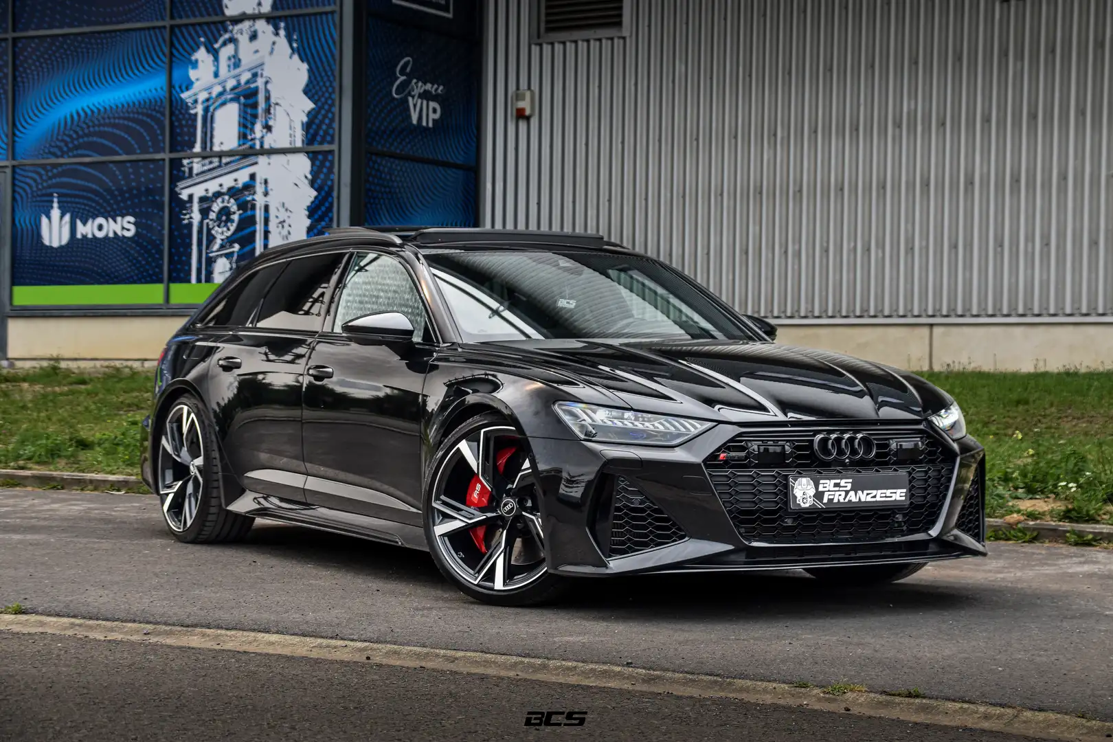 Audi RS6 Avant 4.0 V8 TFSI Quattro - PANO - B&O - SHADOW Zwart - 1