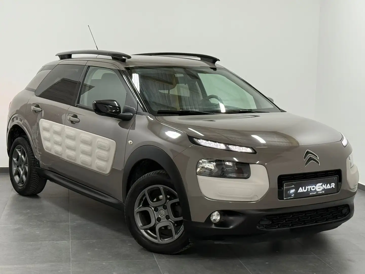 Citroen C4 Cactus 1.6 HDi - 1erMain - Boite auto - Navi - Airco Zilver - 1