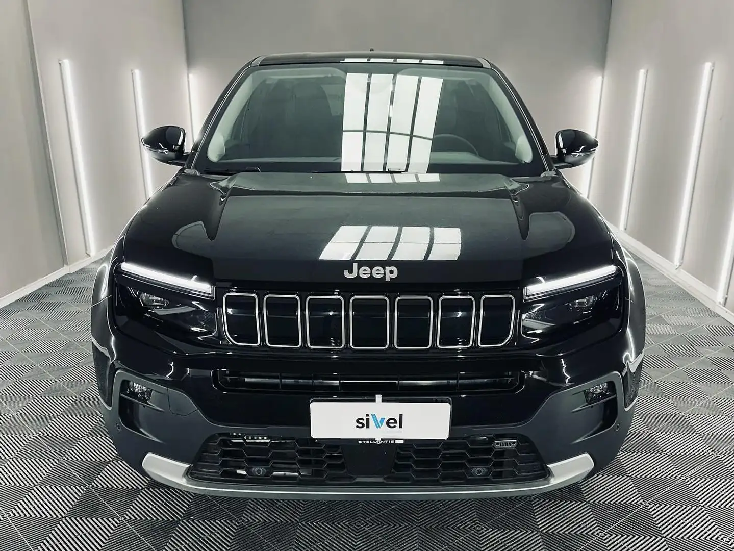 Jeep Avenger Avenger 1.2 turbo Summit fwd 100cv Noir - 2