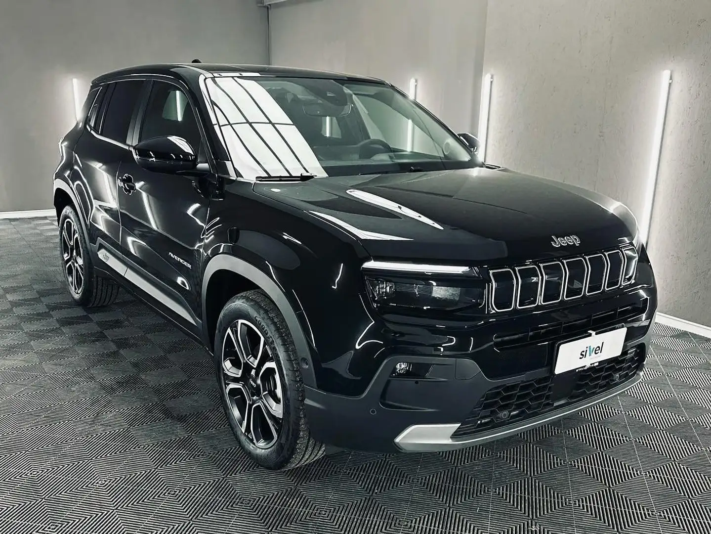 Jeep Avenger Avenger 1.2 turbo Summit fwd 100cv Noir - 1