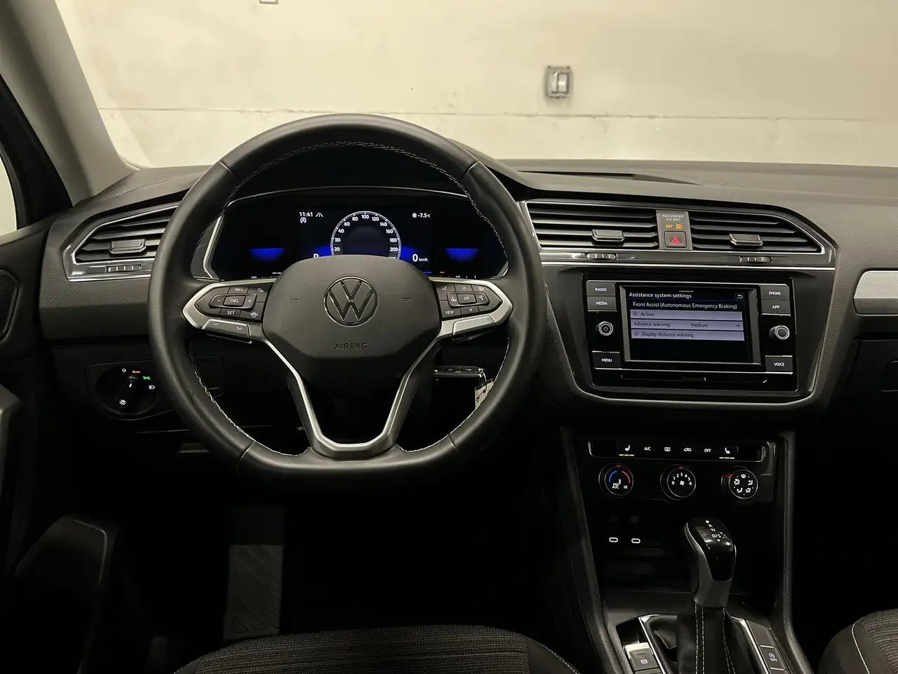 Volkswagen Tiguan снимка Volkswagen Tiguan