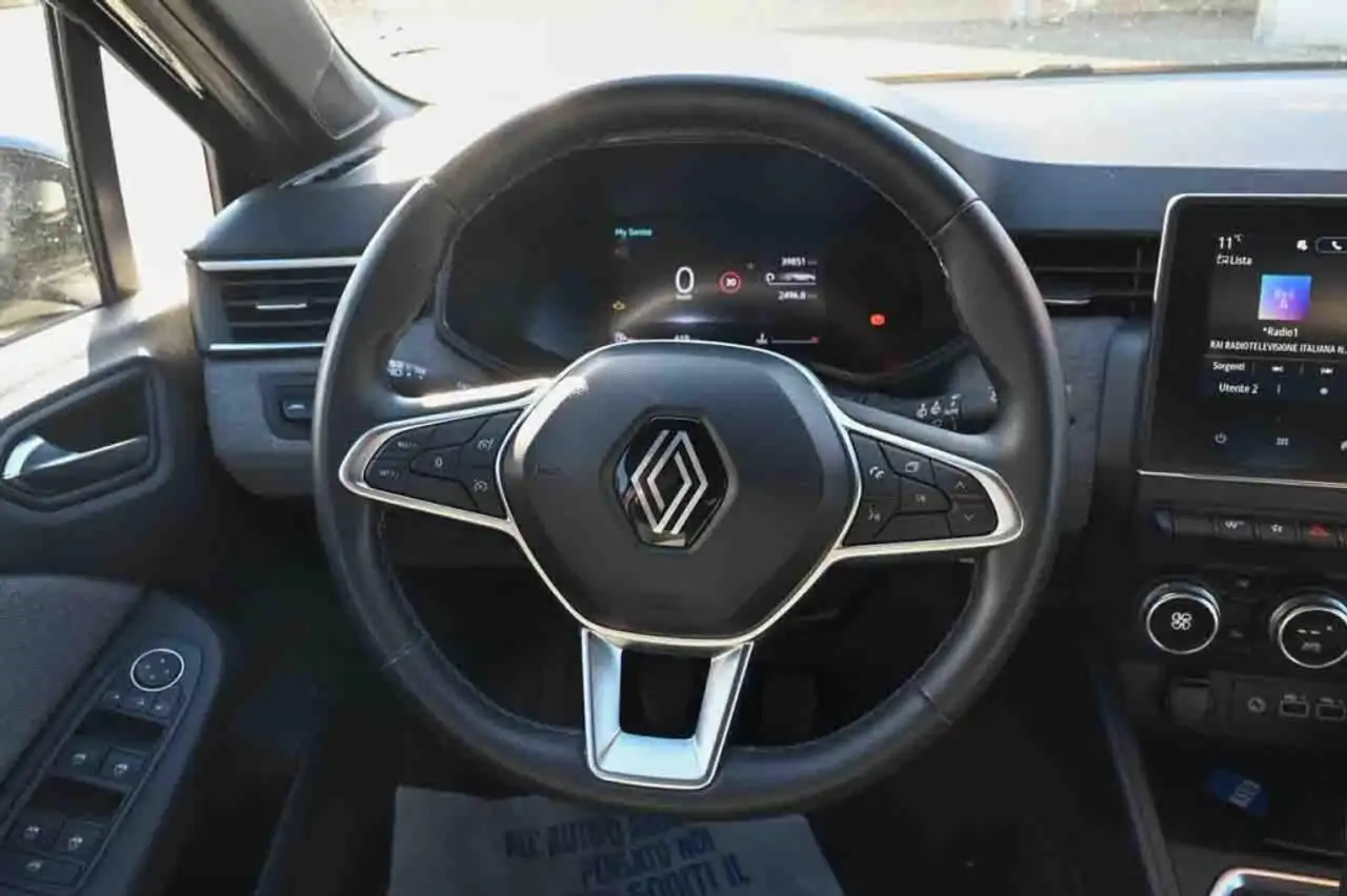 Renault Clio TCe 90 CV Techno 16