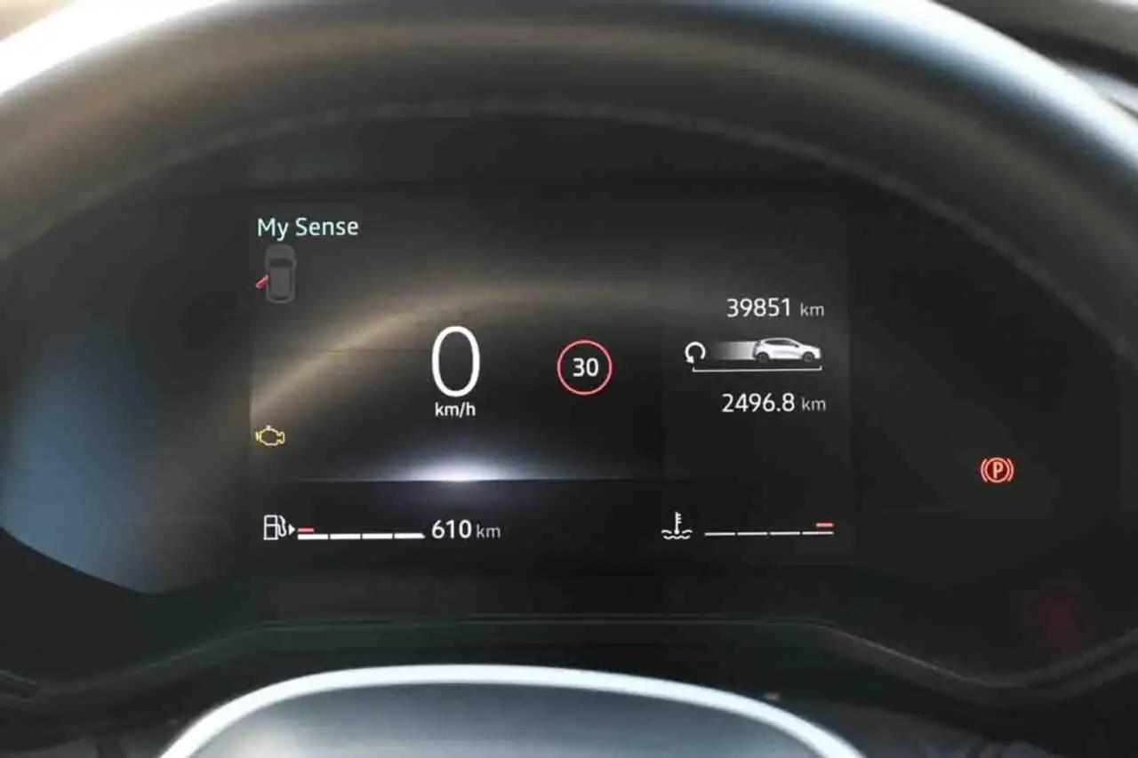 Renault Clio TCe 90 CV Techno 17