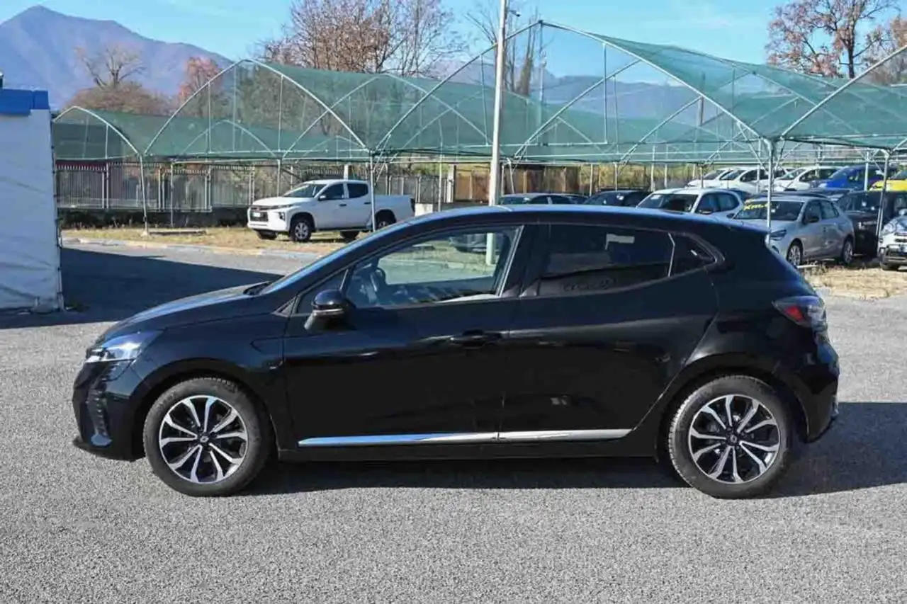 Renault Clio TCe 90 CV Techno 8