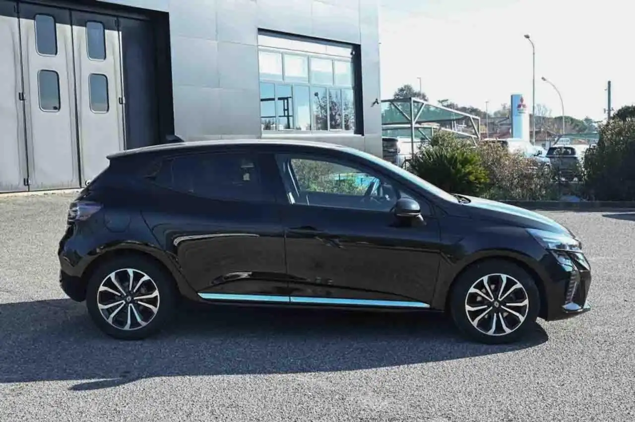 Renault Clio TCe 90 CV Techno 4