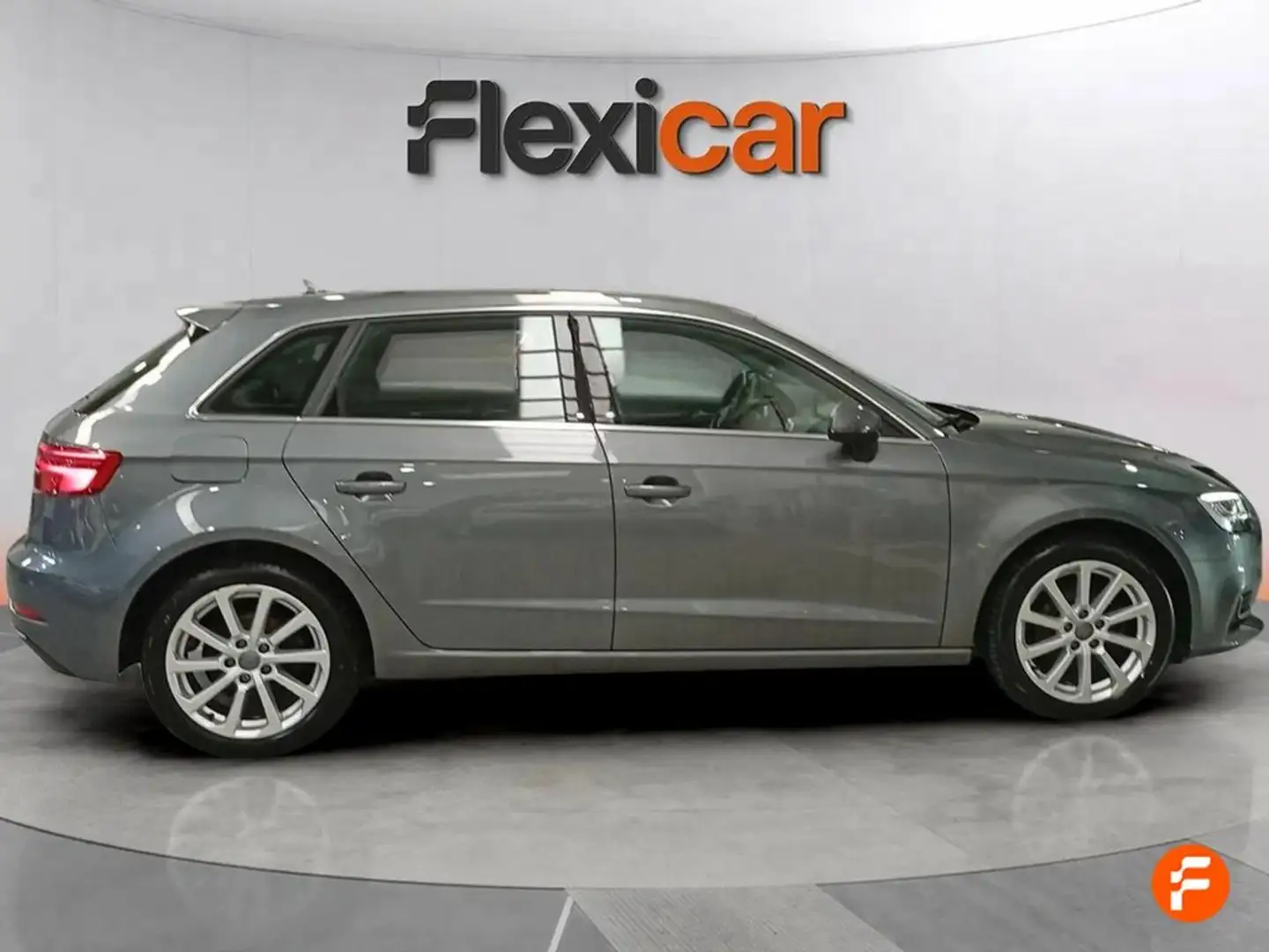 Audi A3 1.5 TFSI 110kW (150CV) CoD EVO S tronic Gris - 2