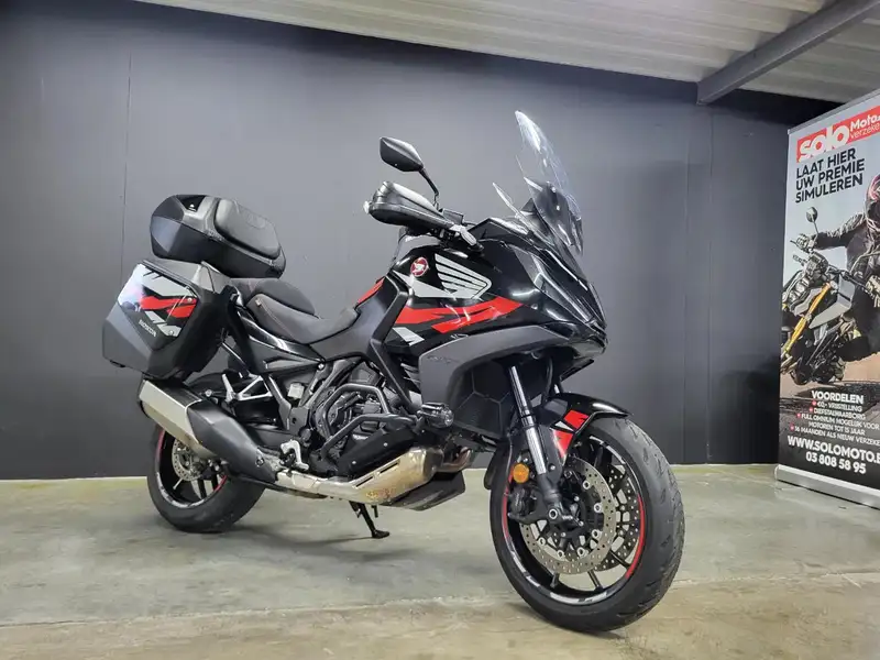 Honda NT 1100 - foto 5