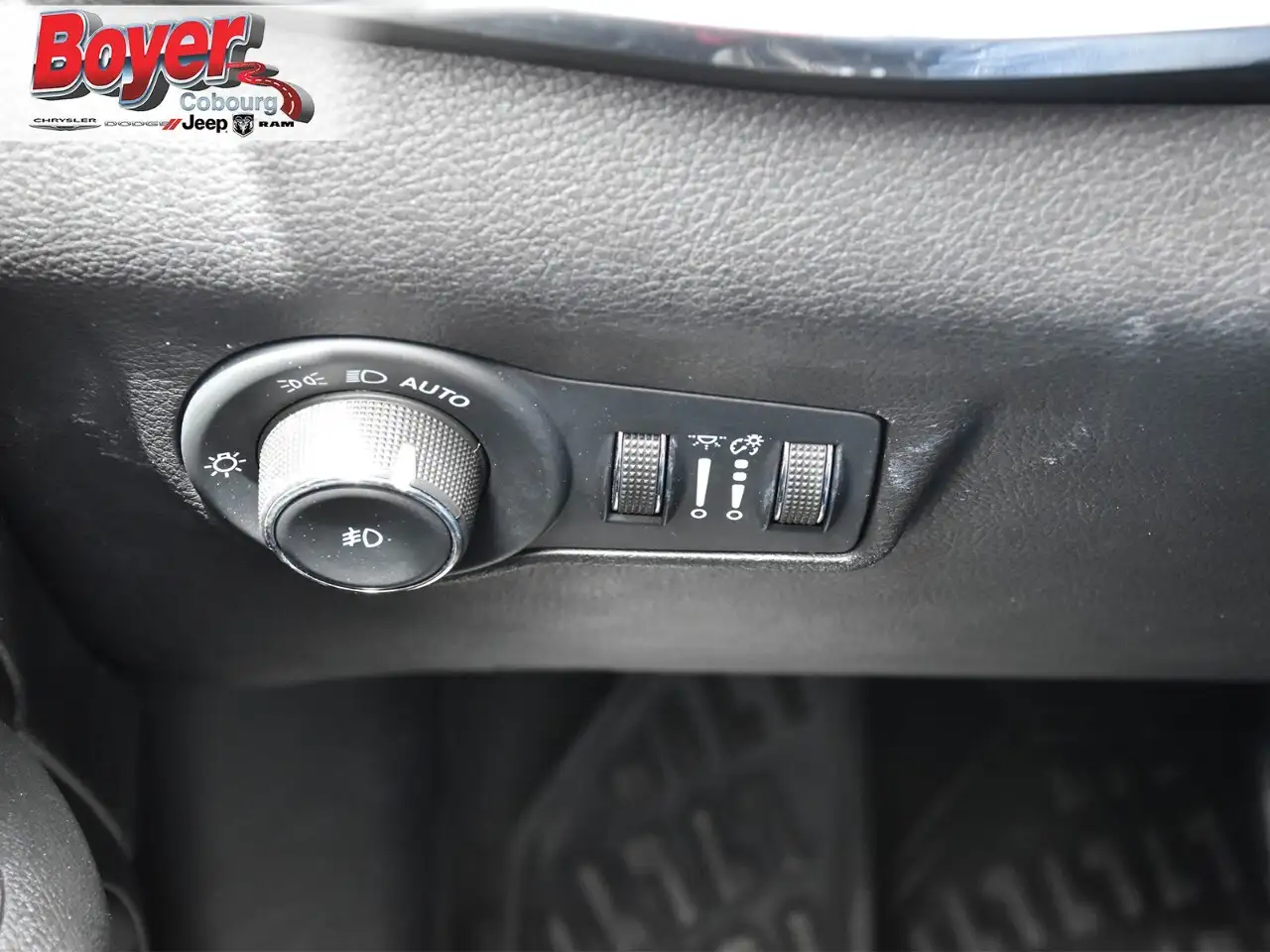 Jeep Compass снимка Jeep Compass