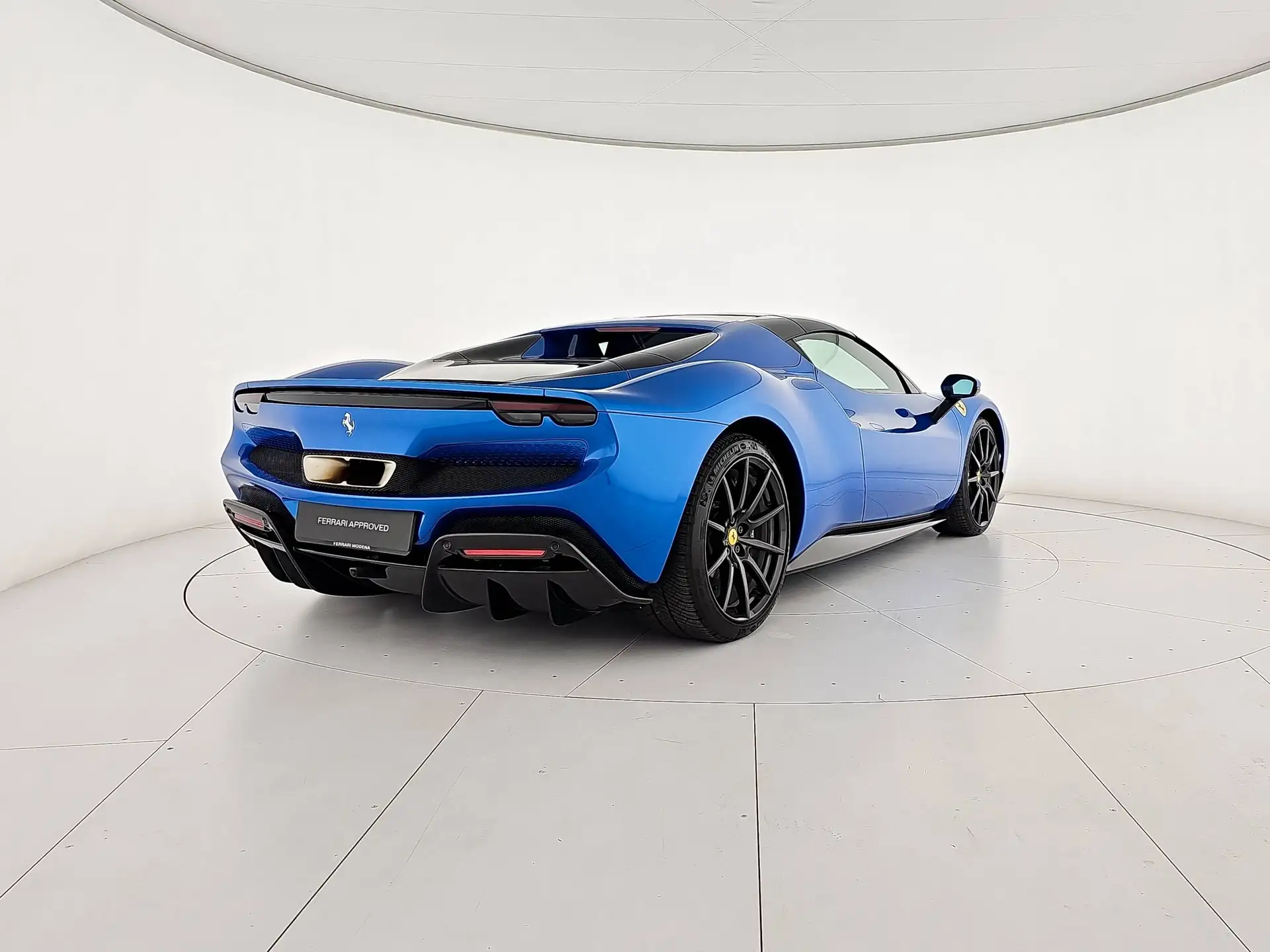 페라리 296 GTS 2023 파랑 사진 5