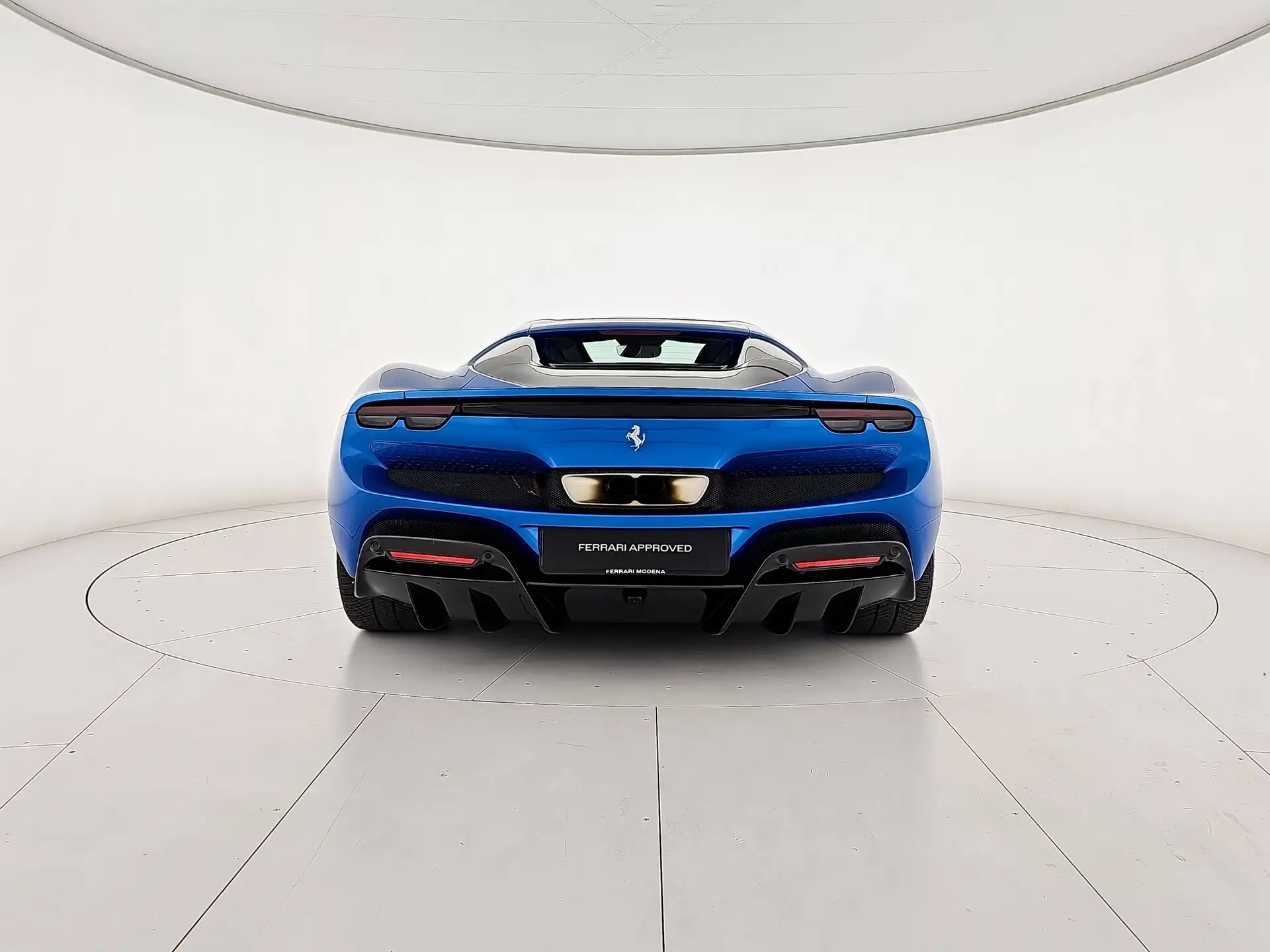 페라리 296 GTS 2023 파랑 사진 4