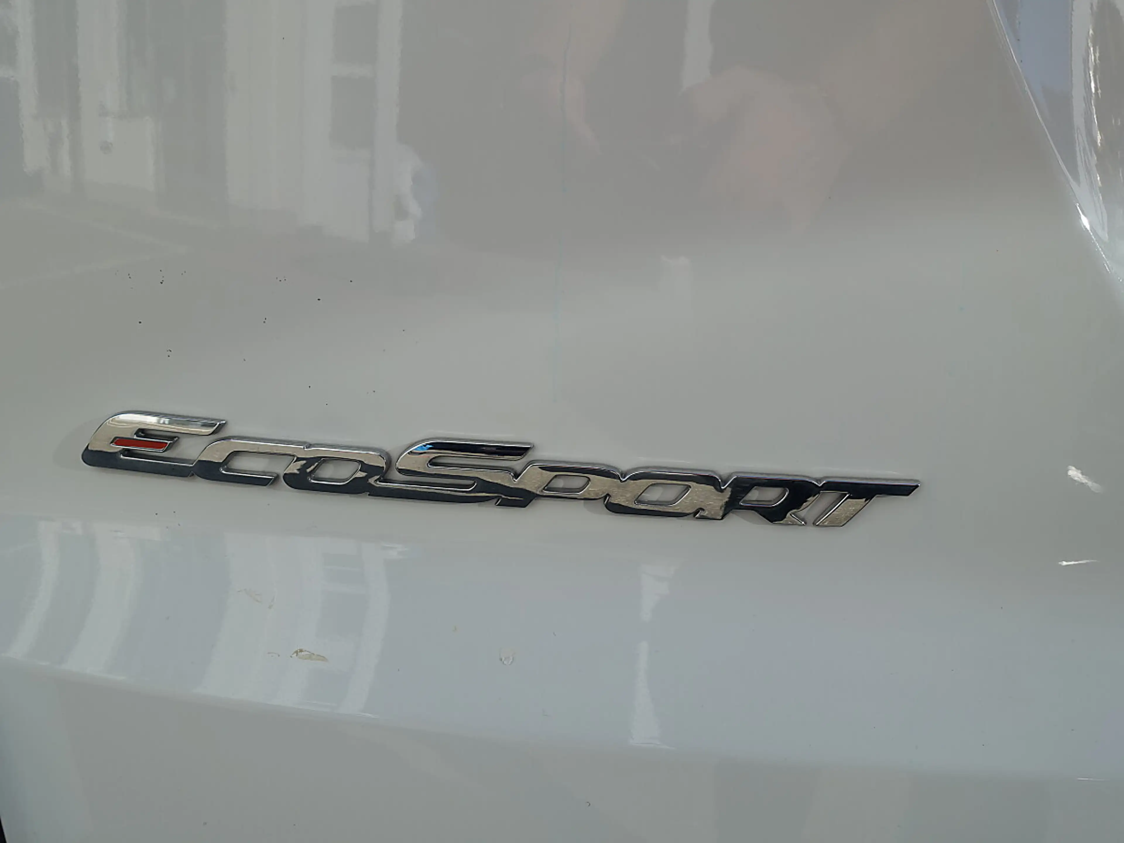 Ford EcoSport 1,0 EcoBoost Titanium — photo 10