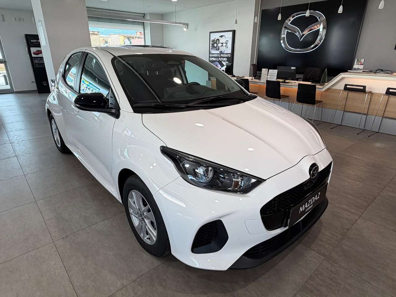 Mazda 2 Full Hybrid Electric 1.5 VVT Centre-Line