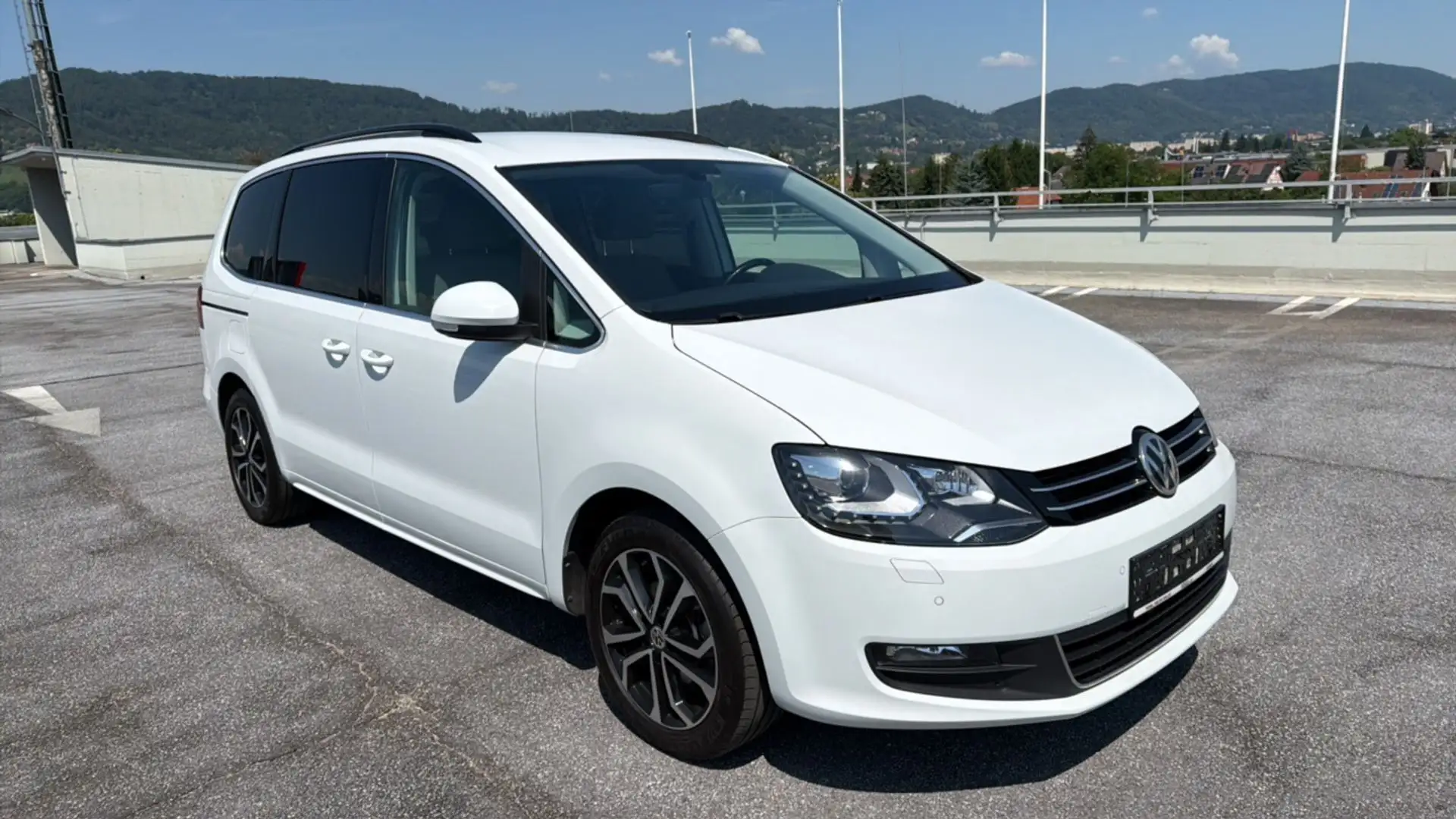 Volkswagen Sharan 2.0 TDI BlueMotionTech Business Weiß - 2
