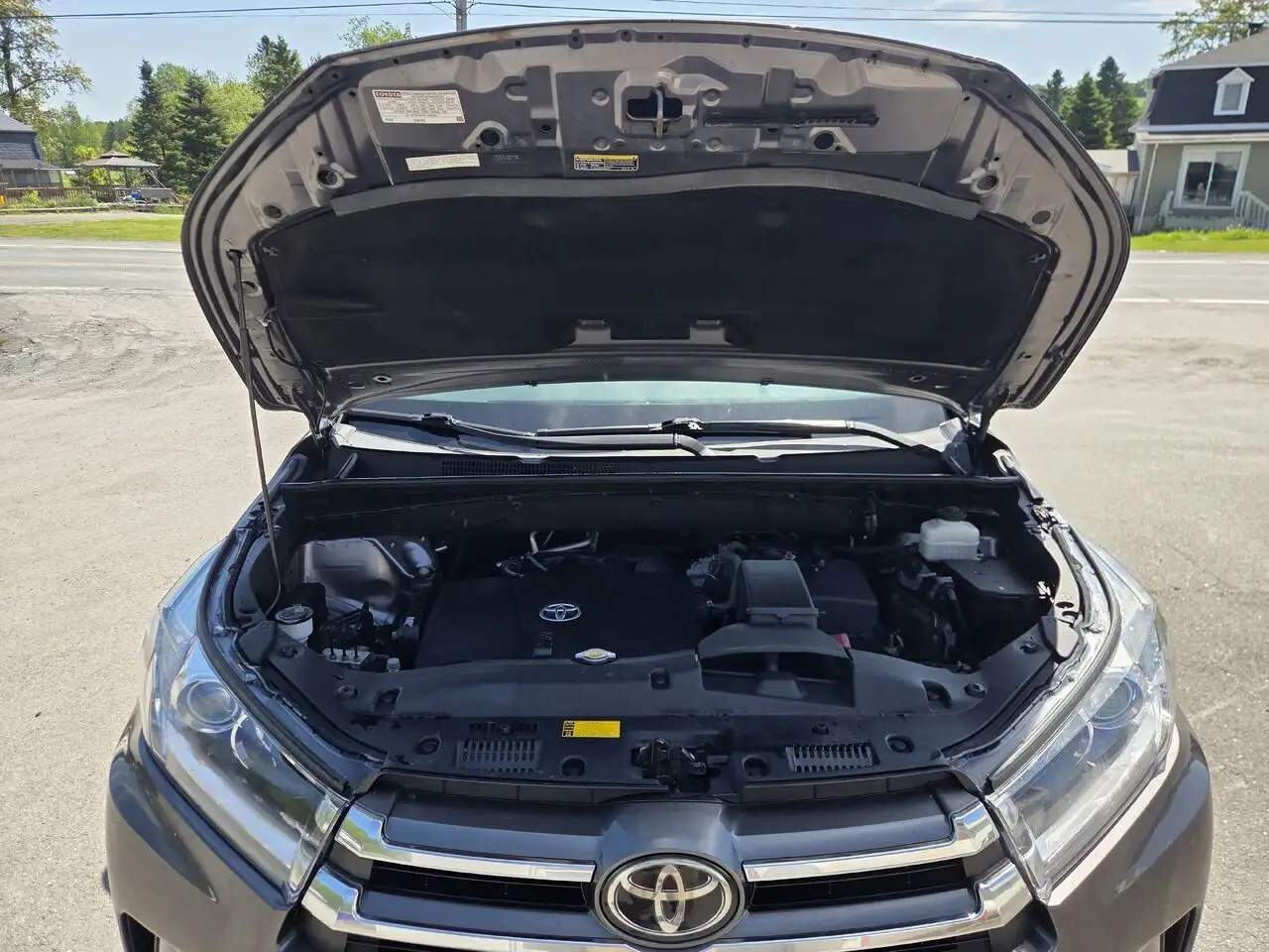 Toyota Highlander снимка Toyota Highlander