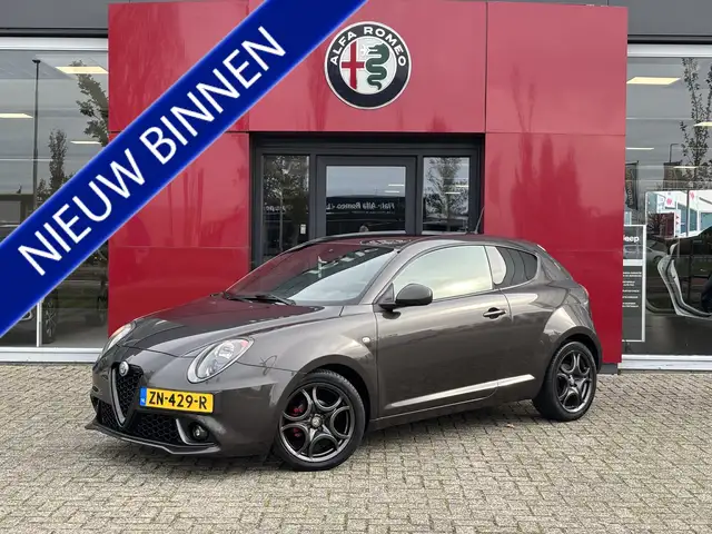 Alfa Romeo MiTo TwinAir 105PK | 17" Inch | Navigatie | Climate en