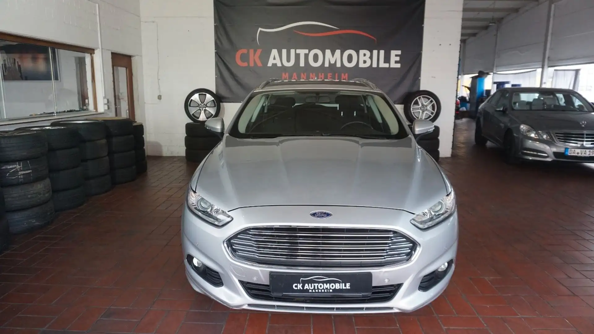 Ford Mondeo Turnier PDC*AUTOMATIK*BEAMTENFAHRZEUG!!! Argent - 1