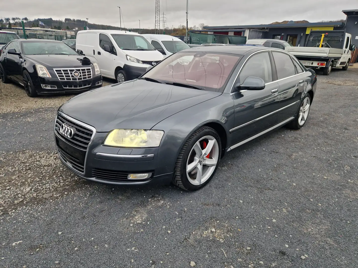 Audi A8 4.2 TDI quattro Szary - 2