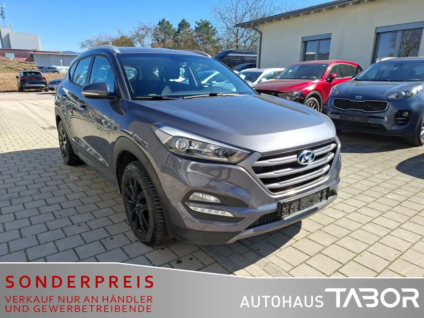 Hyundai TUCSON 1.6 GDI 132 LED Navi SHZ Klima PDC LM Grau - 2