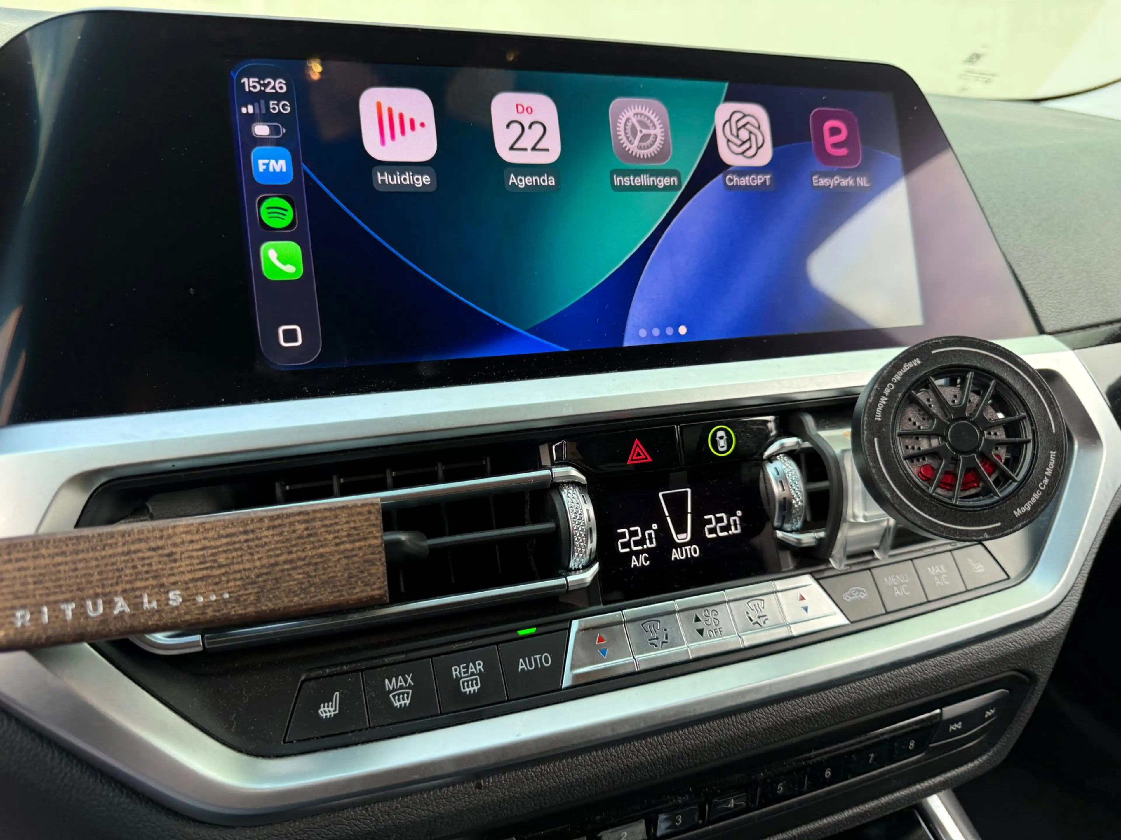 BMW 330 3-serie 330i High Executive |NIEUW APK|LUXE UITV|1 — photo 15