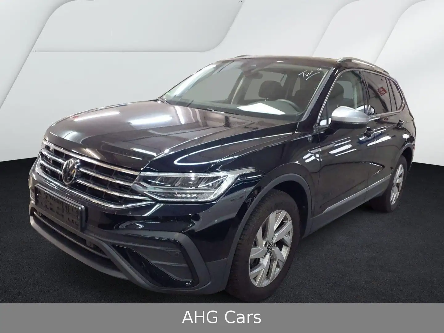 Volkswagen Tiguan Allspace Tiguan 2,0TDI DSG 7 Sitze*NAVI*LED*R-CAMARA*AHK* Schwarz - 1