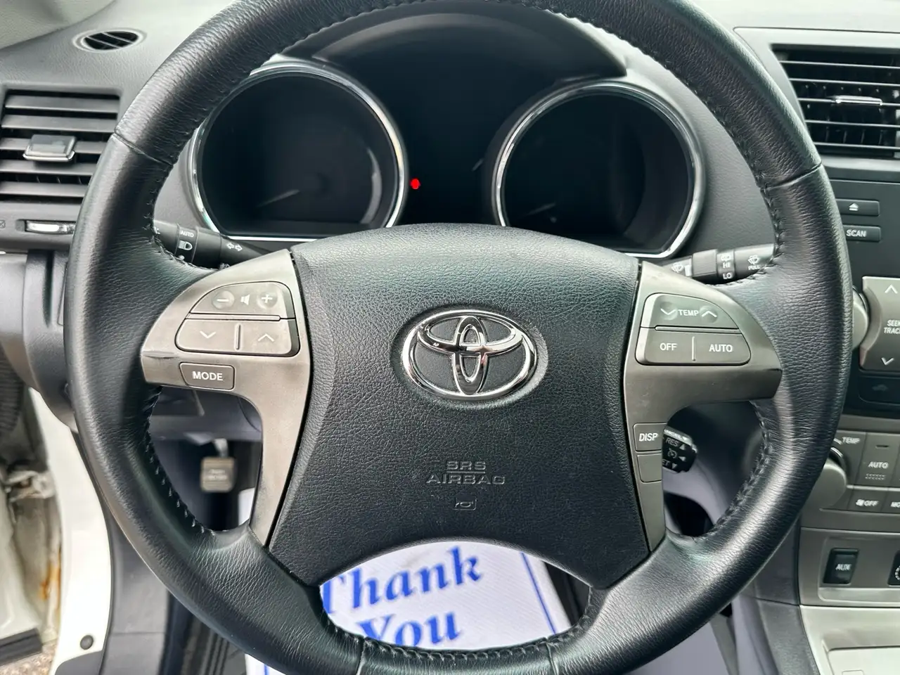 Toyota Highlander снимка Toyota Highlander