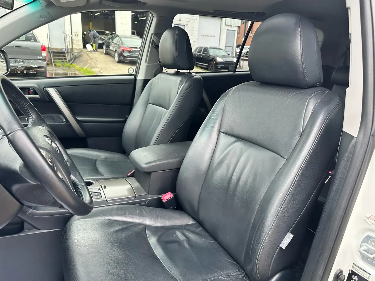 Toyota Highlander снимка Toyota Highlander