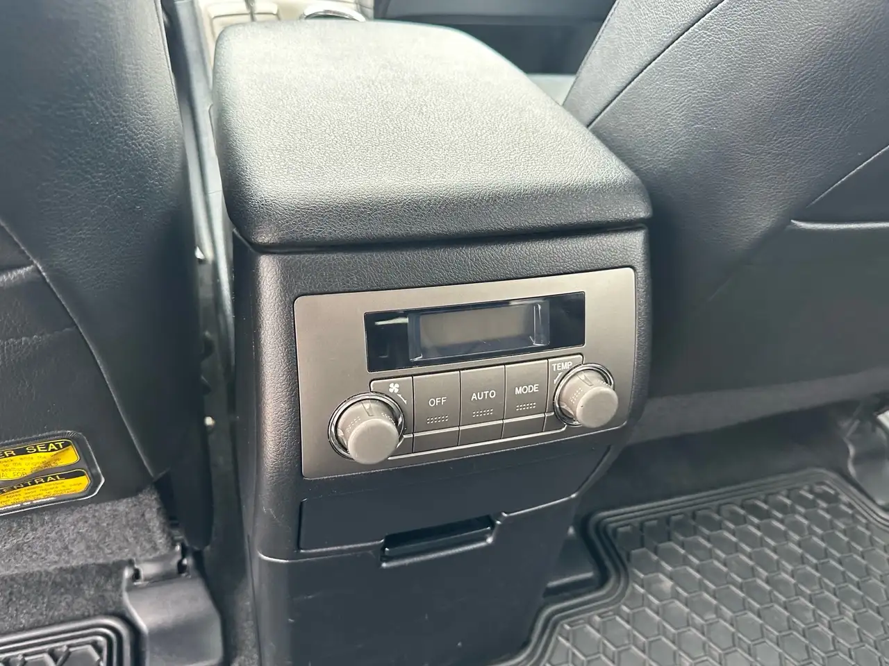 Toyota Highlander снимка Toyota Highlander