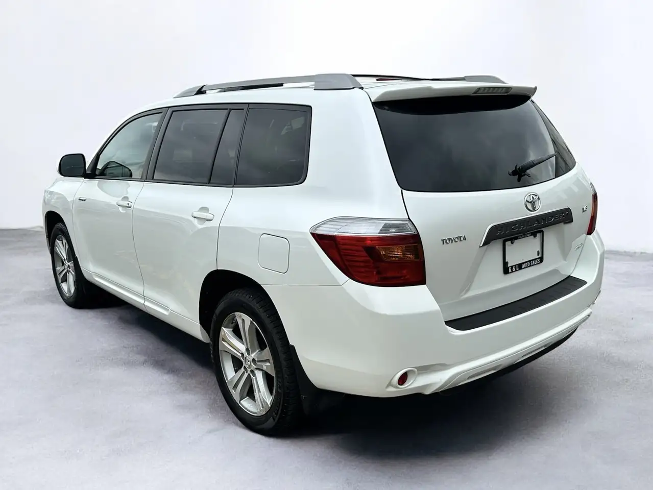 Toyota Highlander снимка Toyota Highlander