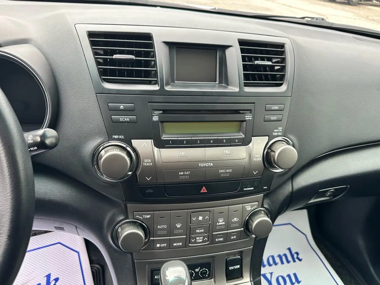 Toyota Highlander снимка Toyota Highlander