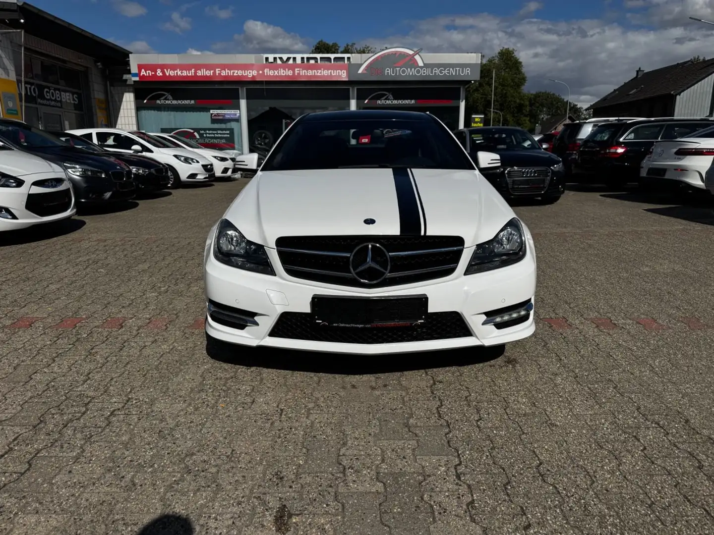 Mercedes-Benz C 180 CGI Coupe Edition C AMG  AUTOMATIK Blanc - 2