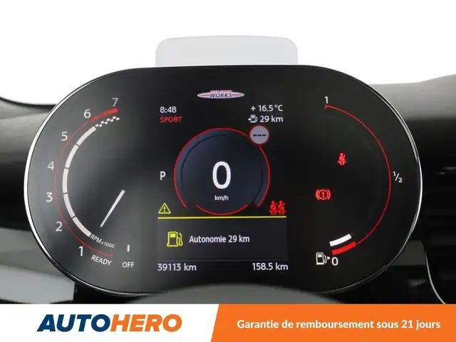 Mini Hatch view 17