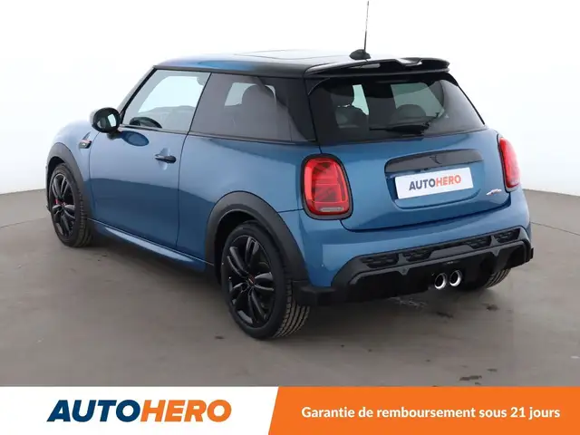 Mini Hatch view 4