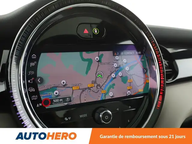 Mini Hatch view 19