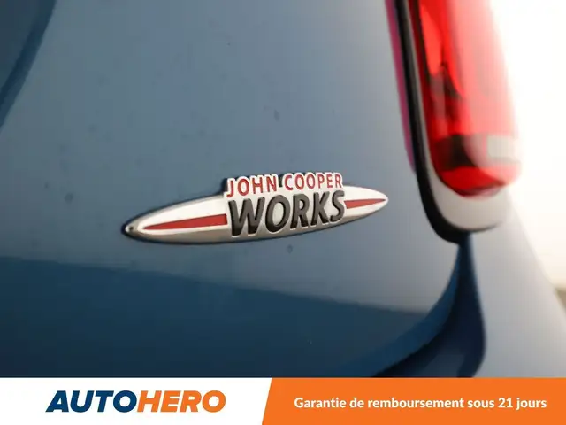 Mini Hatch view 29
