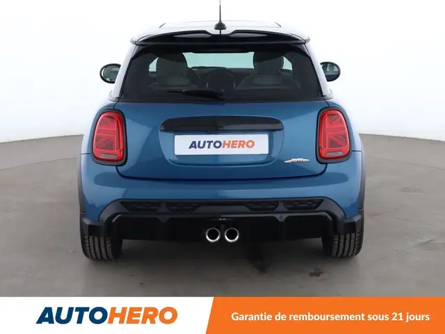 Mini Hatch view 5