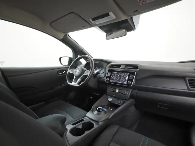 Nissan Leaf view 2