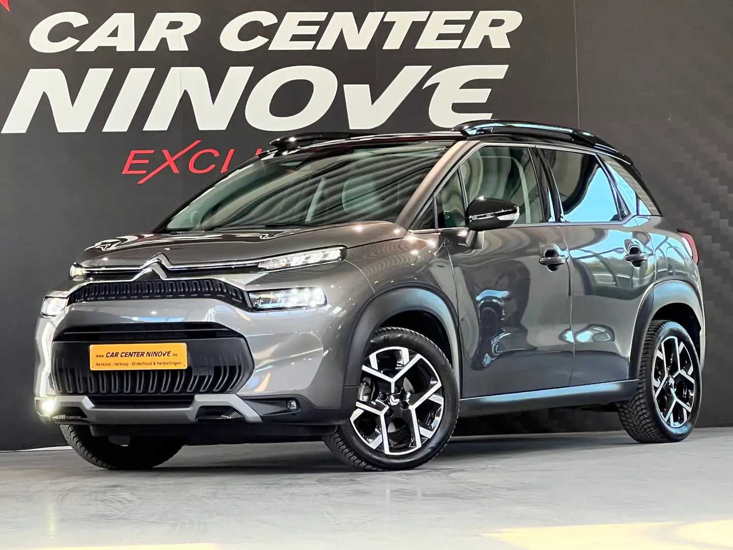 Citroen C3 Aircross 1.2 PureTech Shine S Zwart - 2