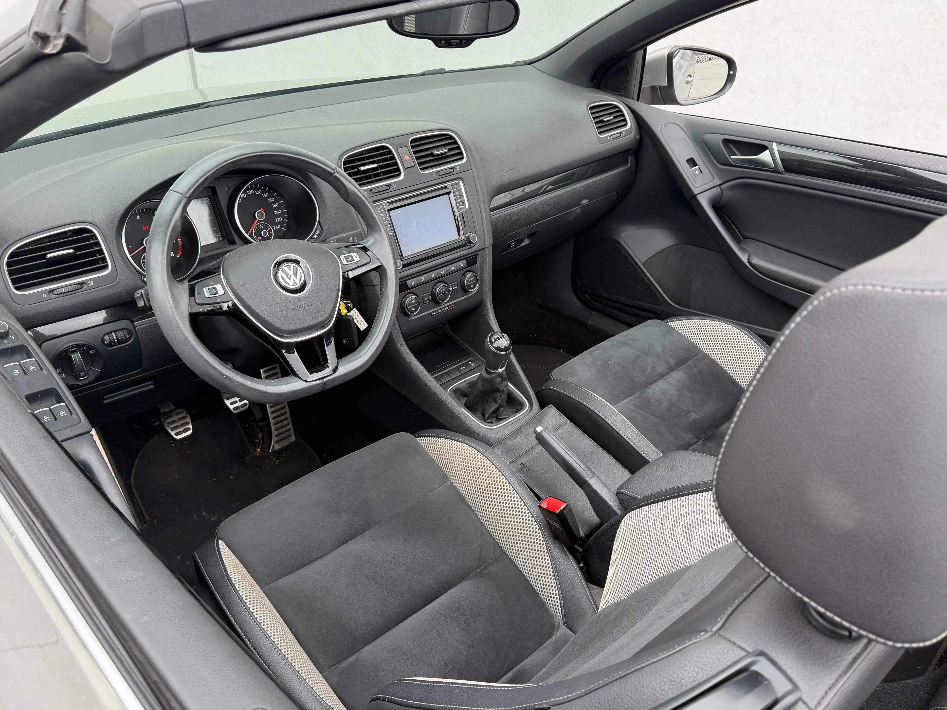 Volkswagen Golf Cabriolet 1.2 TSI | LEDER-ALCANTARA | ZETELVERWARMING | TOPSTAAT — photo 9