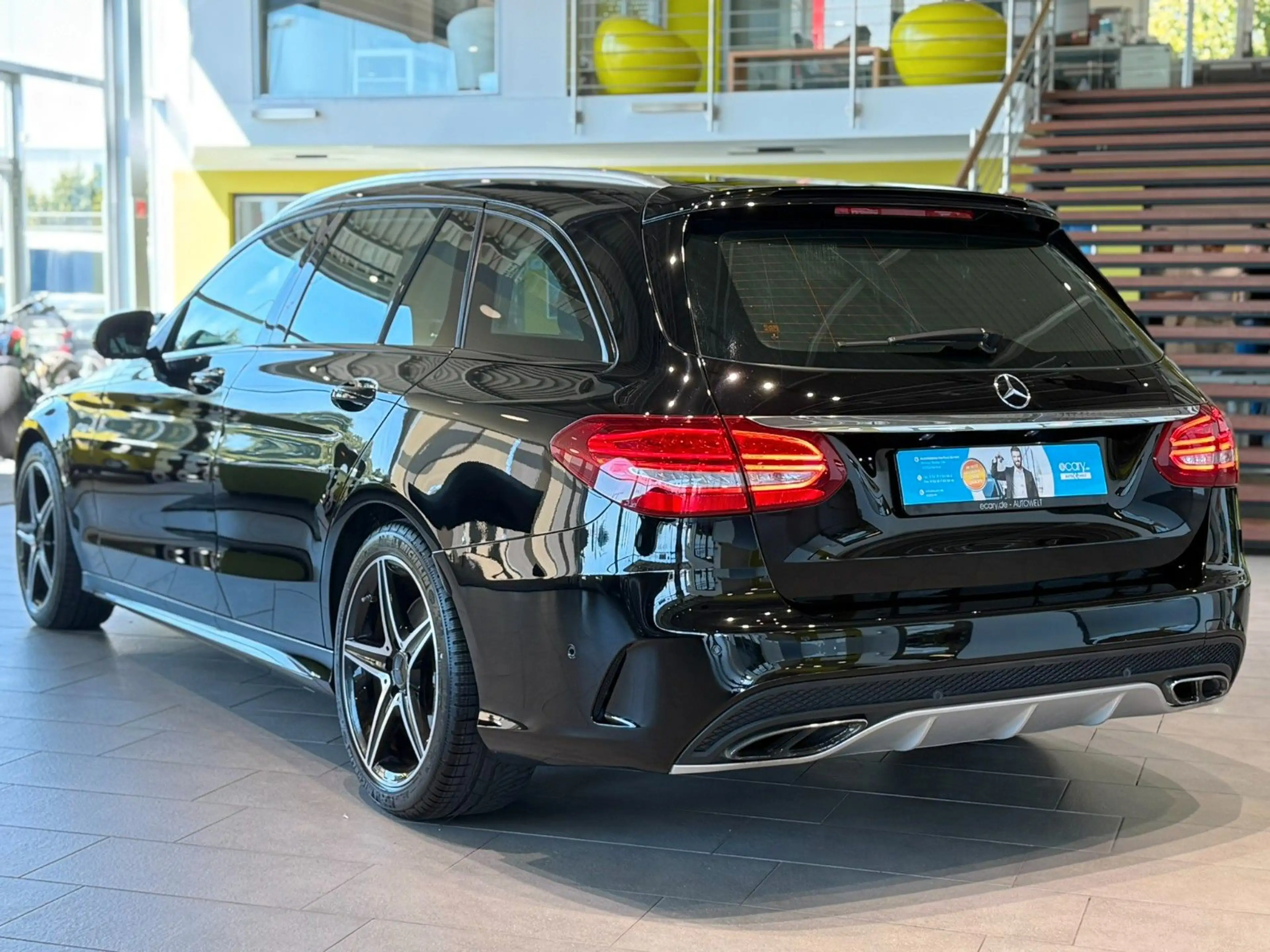 Mercedes-Benz C 43 AMG C43 AMG T-Modell 4Matic*Burmester*360°* — photo 4