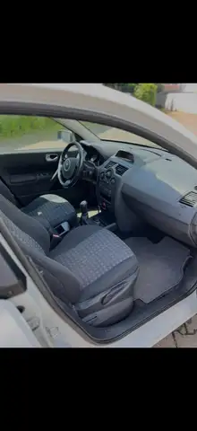 Renault Megane view 10