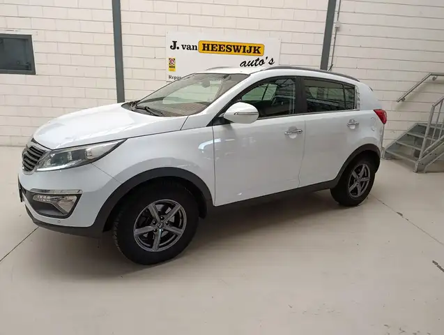 Kia Sportage 1.6 GDI BusinessLine Pdc | Navi | Trekhaak | Clima
