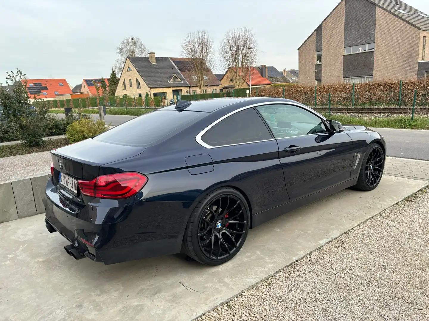 BMW 420 420i Coupe M Sport Bleu - 2
