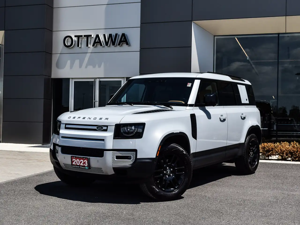 2023 Land Rover Defender
