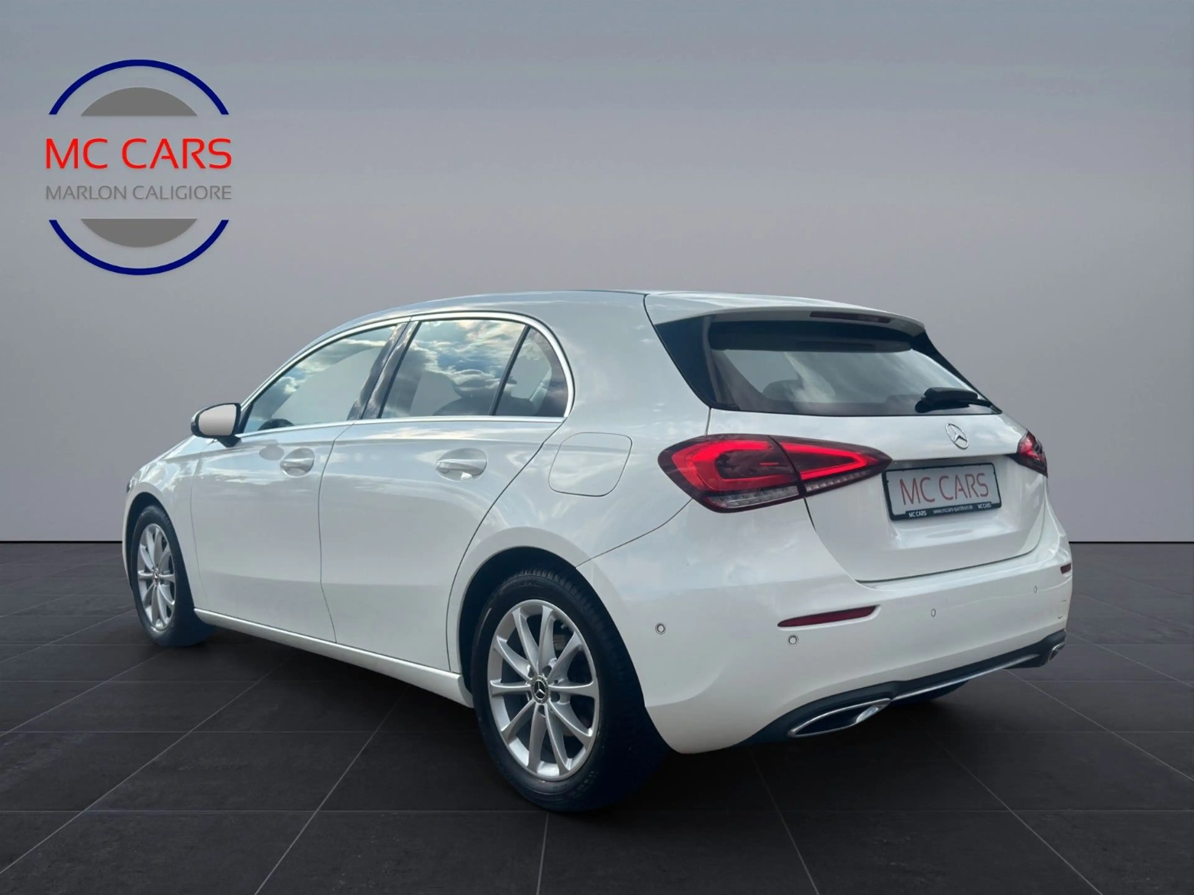 Mercedes-Benz A 220 d Automatik — photo 2