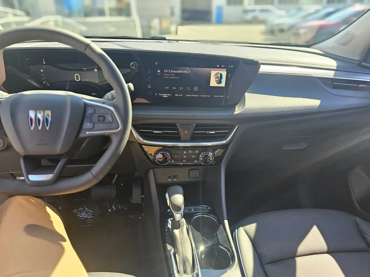 Buick Encore снимка Buick Encore