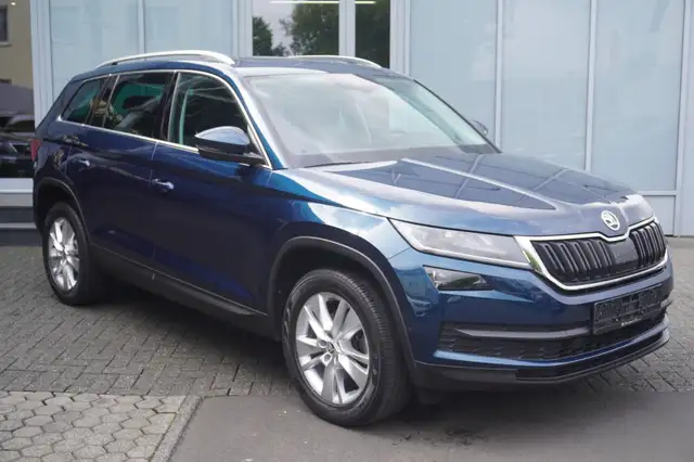 Skoda Kodiaq Style Virtual/Pano/KESSY/LED/AHK