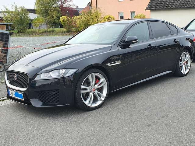 Imagine Jaguar XF XF 30d Aut. R-Sport