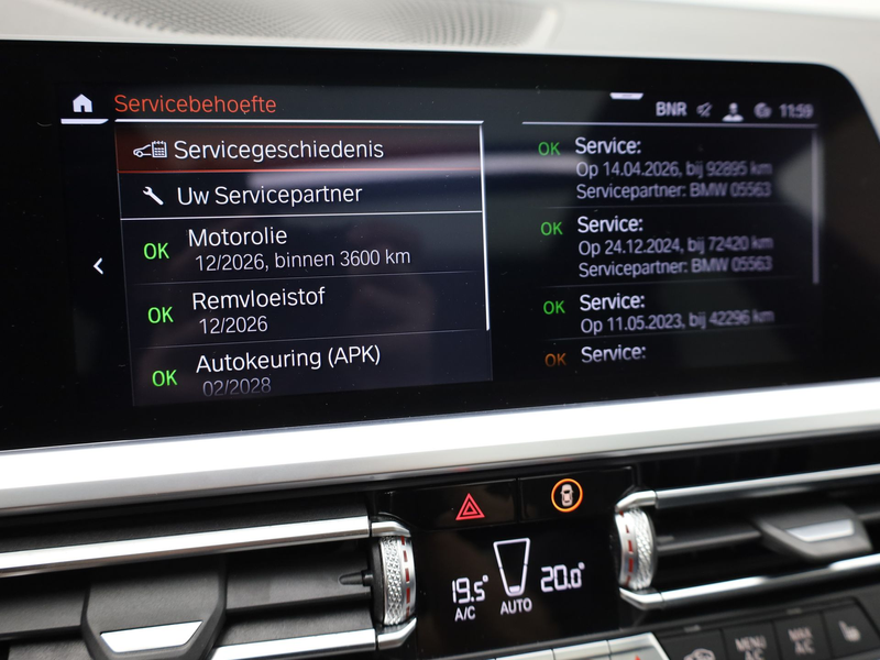 BMW 320 3-serie Touring 320i High Executive Edition | 20'' — photo 14