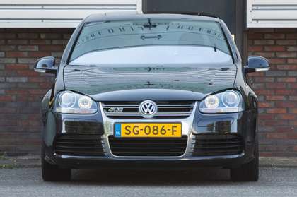 Volkswagen Golf 3.2 R32