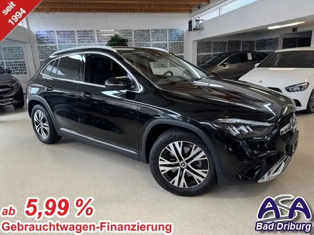 Mercedes-Benz GLA 200